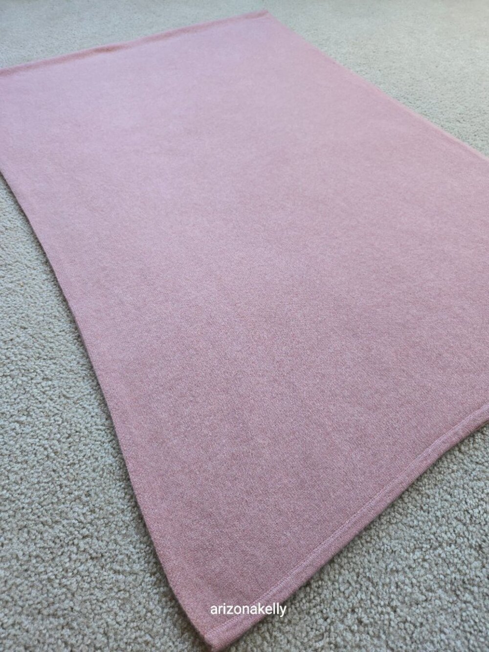 NWOT Cashmere Knit Scarf Pink - Picture 10 of 14